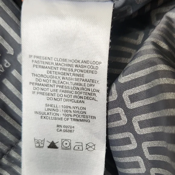 Columbia Men's Two-Tone Hooded Raincoat - Picture 8 of 9